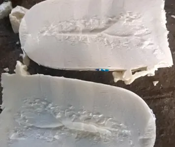 Пена, полученная от ручного смешения в бутылке Пена, полученная от ручного смешения в бутылке